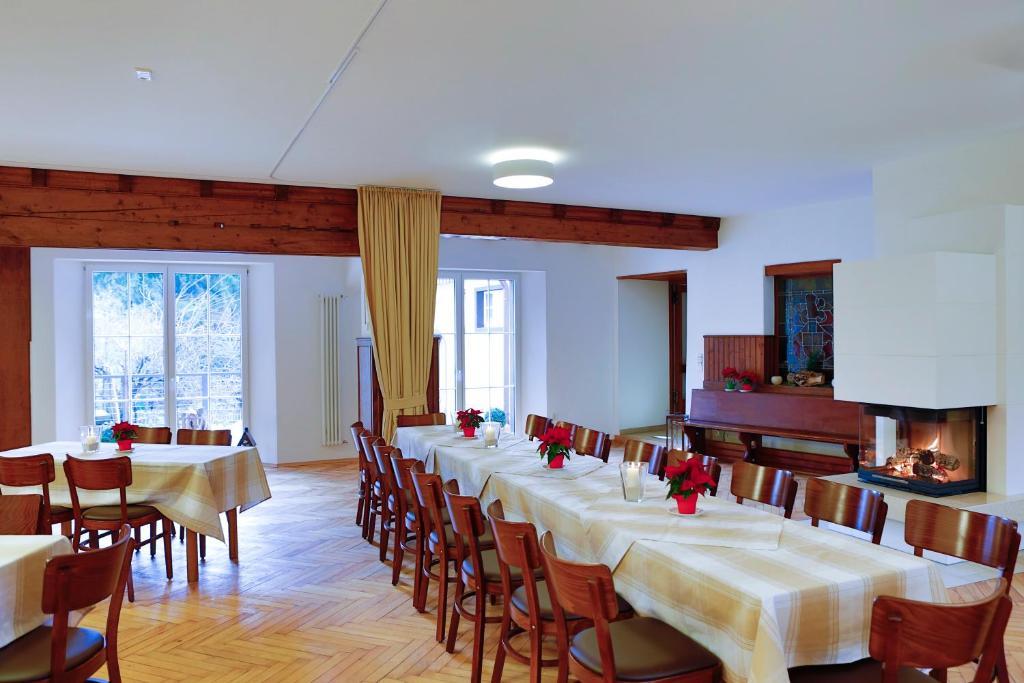 Gasthof Zum Goldenen Kreuz Wilhelmsdorf  Екстер'єр фото